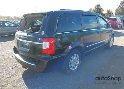 2013 Chrysler Town & Country Touring z USA, uszkodzony, nr VIN 2C4RC1BG4DR692662